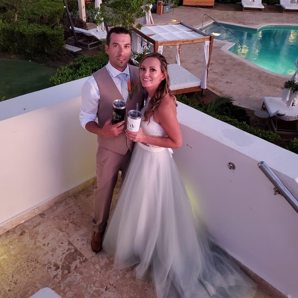 Lillian Wild skirt and top wedding set - Picture 2 of 11